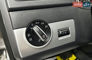 Минивэн Volkswagen Multivan 2014 в Черновцах