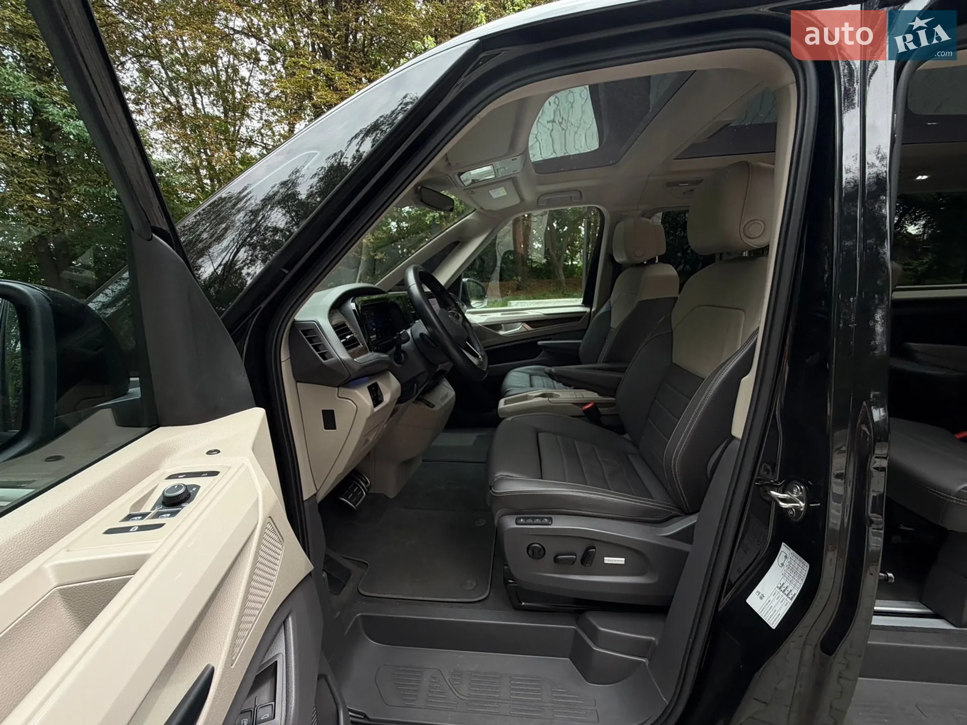 2022 Volkswagen Multivan - мініатюра 32