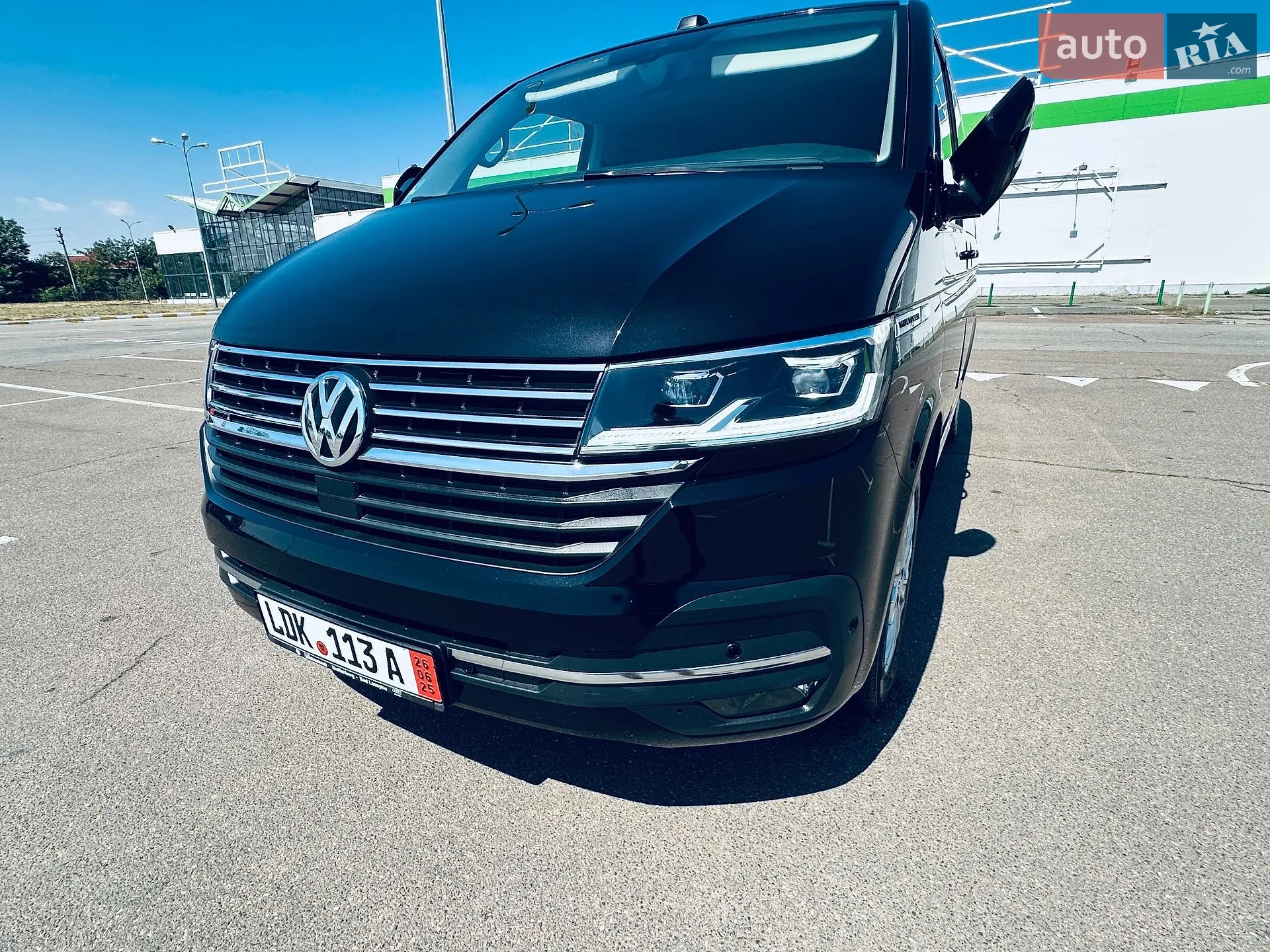 2019 Volkswagen Multivan - мініатюра 2