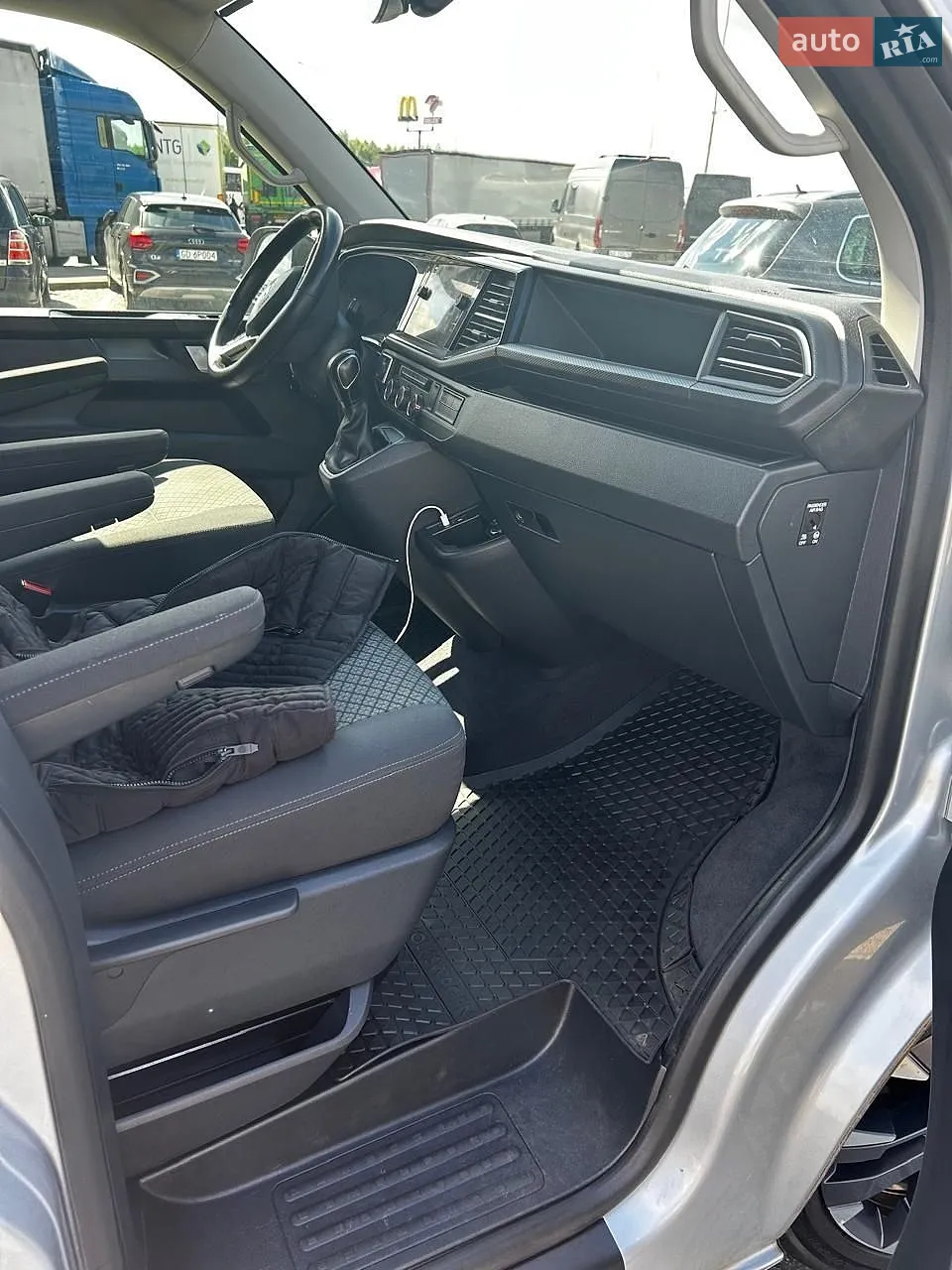 2020 Volkswagen Multivan - мініатюра 12
