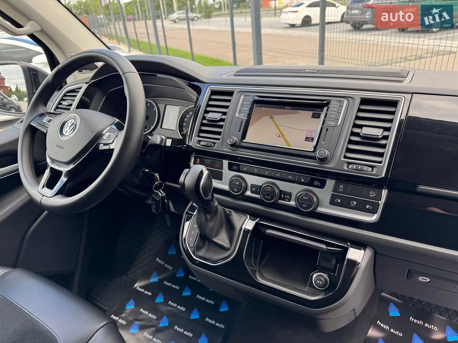 2019 Volkswagen Multivan - мініатюра 42