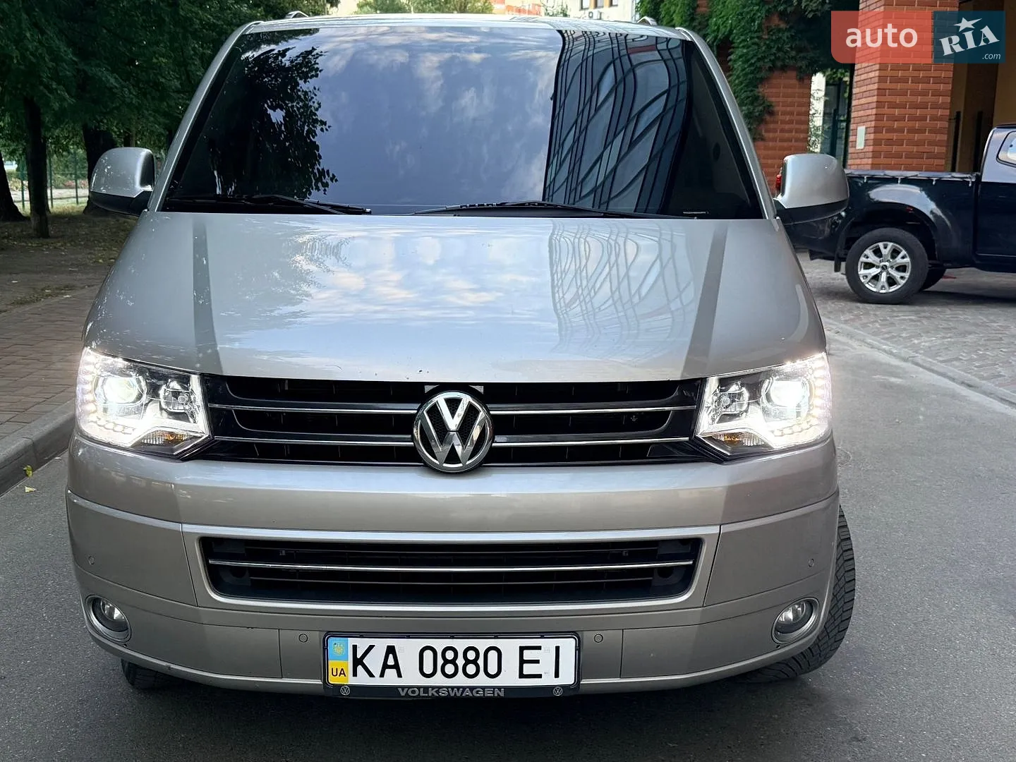 2010 Volkswagen Multivan - мініатюра 3