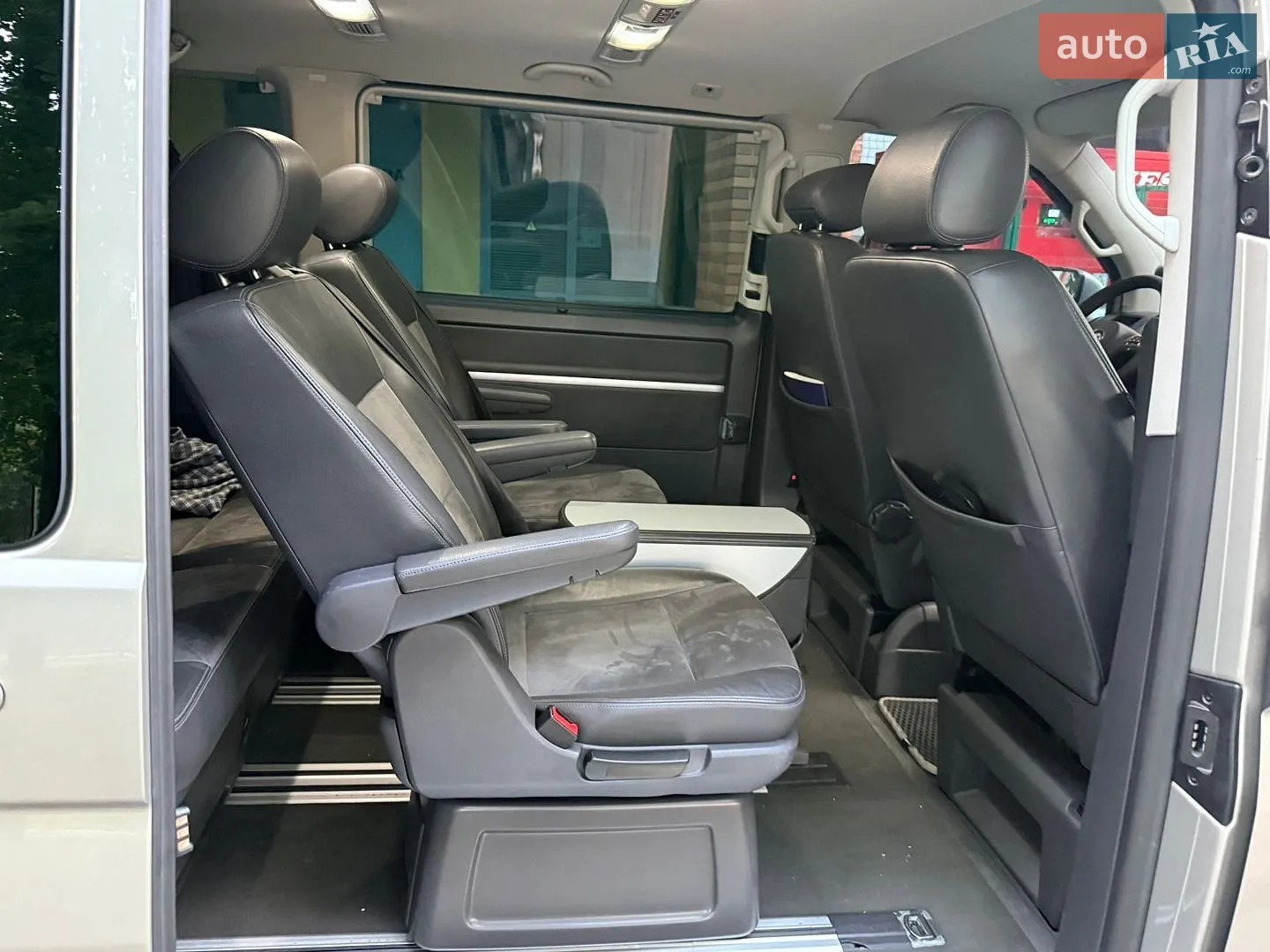 2010 Volkswagen Multivan - мініатюра 9