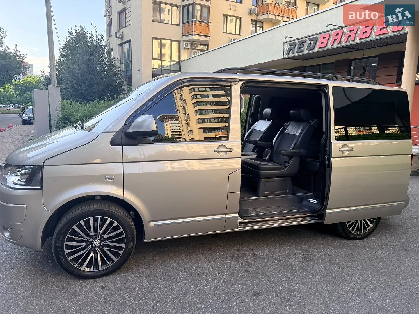 2010 Volkswagen Multivan - мініатюра 12