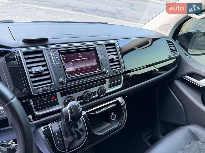 Мінівен Volkswagen Multivan 2016 в Києві фото 13 Мінівен Volkswagen Multivan 2016 в Києві
