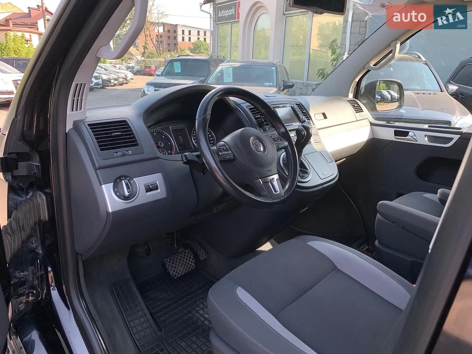 2013 Volkswagen Multivan - мініатюра 12