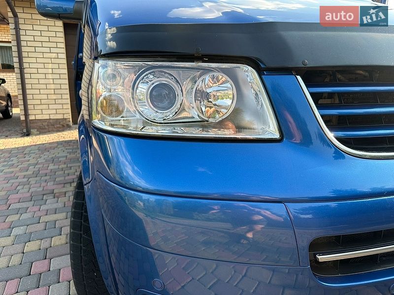 Мінівен Volkswagen Multivan 2009 в Луцьку
