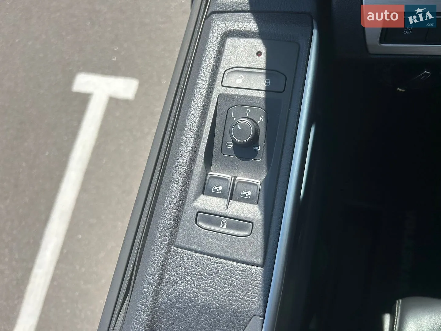 2020 Volkswagen Multivan - мініатюра 13