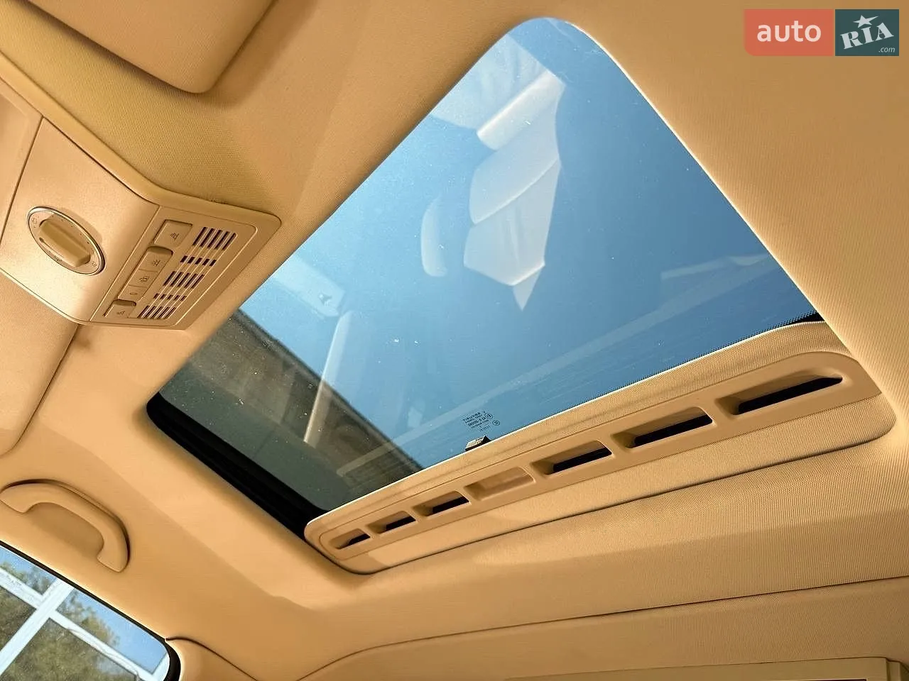 2013 Volkswagen Multivan - мініатюра 32
