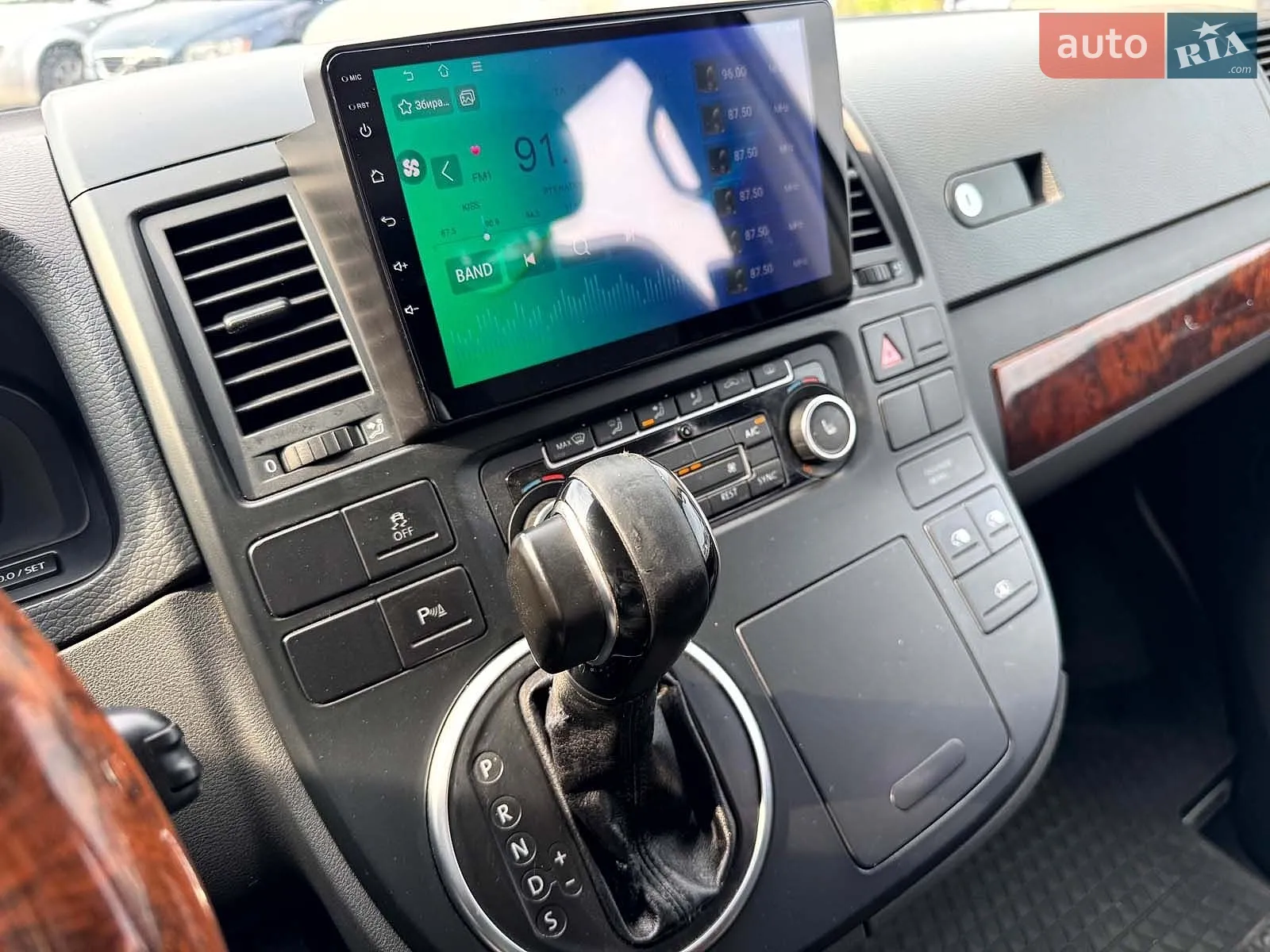 2012 Volkswagen Multivan - мініатюра 16