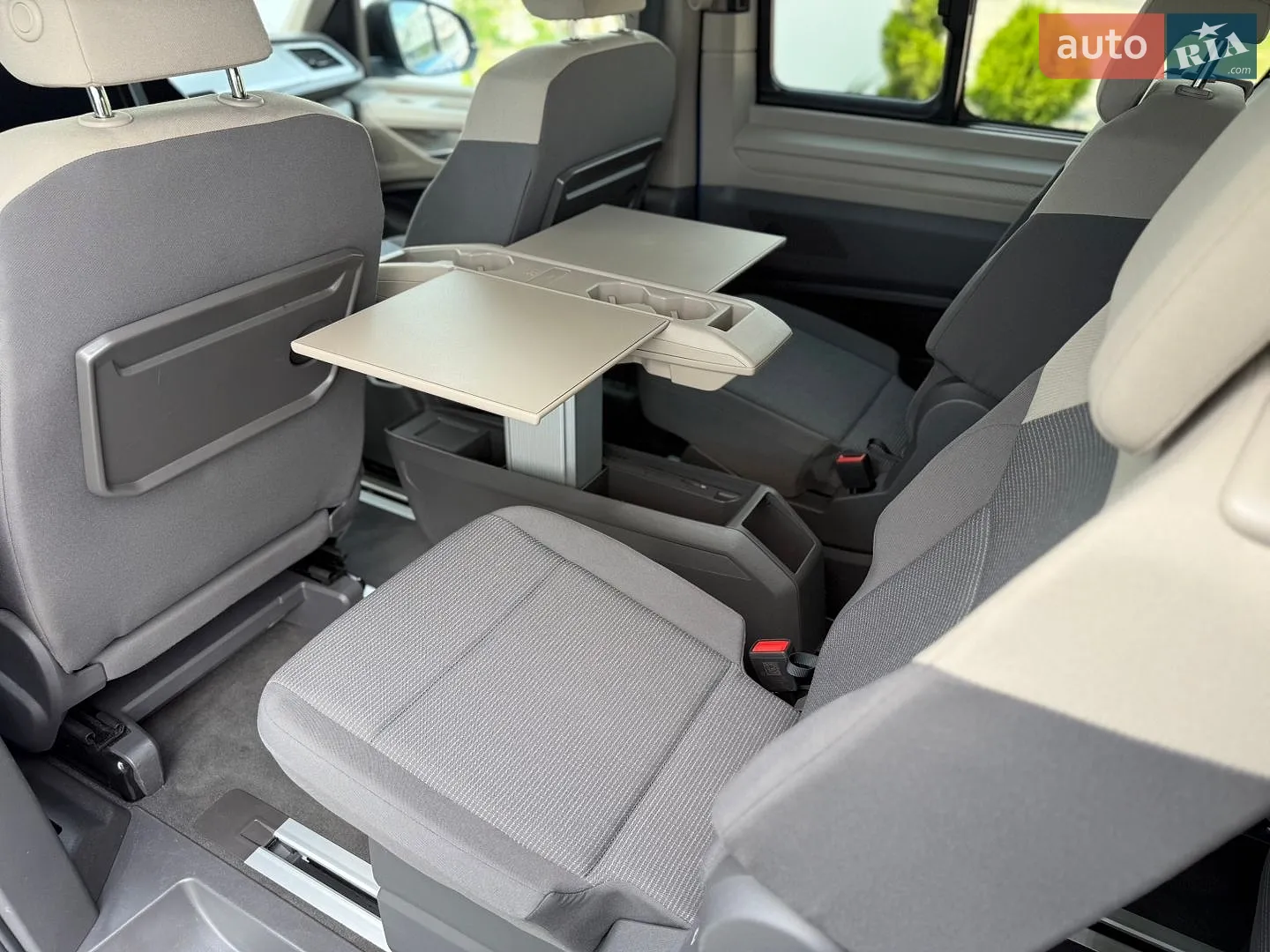 2022 Volkswagen Multivan - мініатюра 29