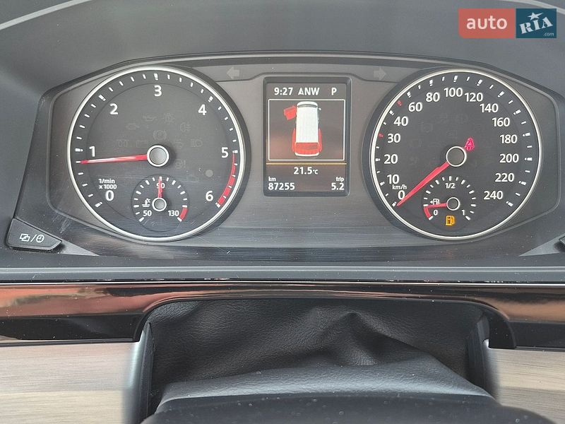 Минивэн Volkswagen Multivan 2019 в Хмельницком