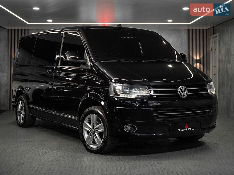 Минивэн Volkswagen Multivan 2011 в Одессе