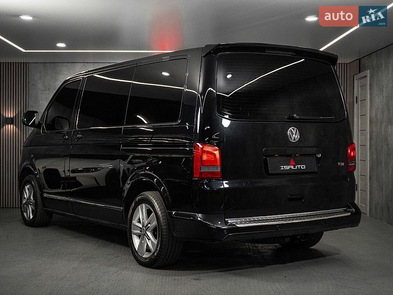 Минивэн Volkswagen Multivan 2011 в Одессе