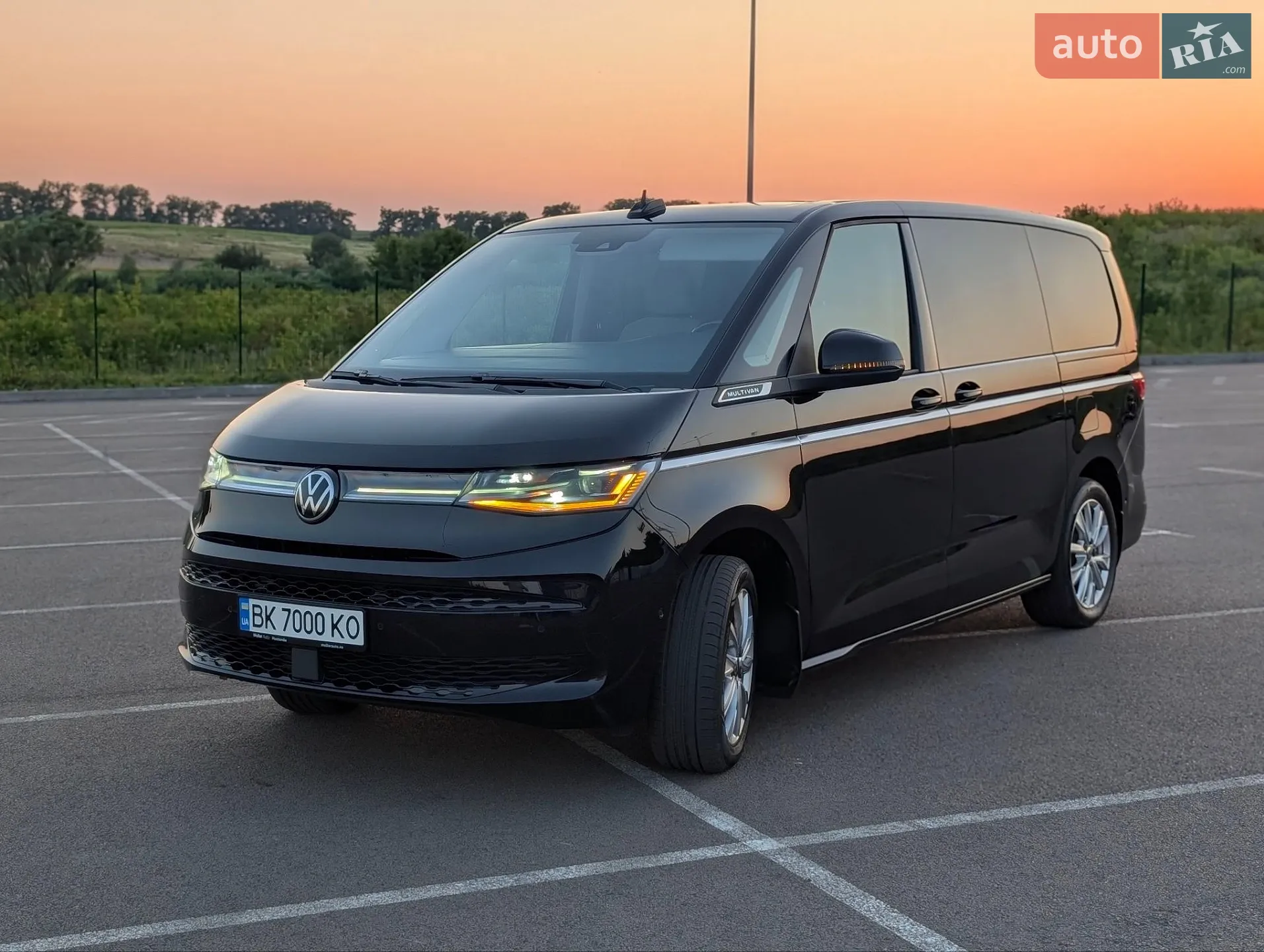 2024 Volkswagen Multivan - мініатюра 3