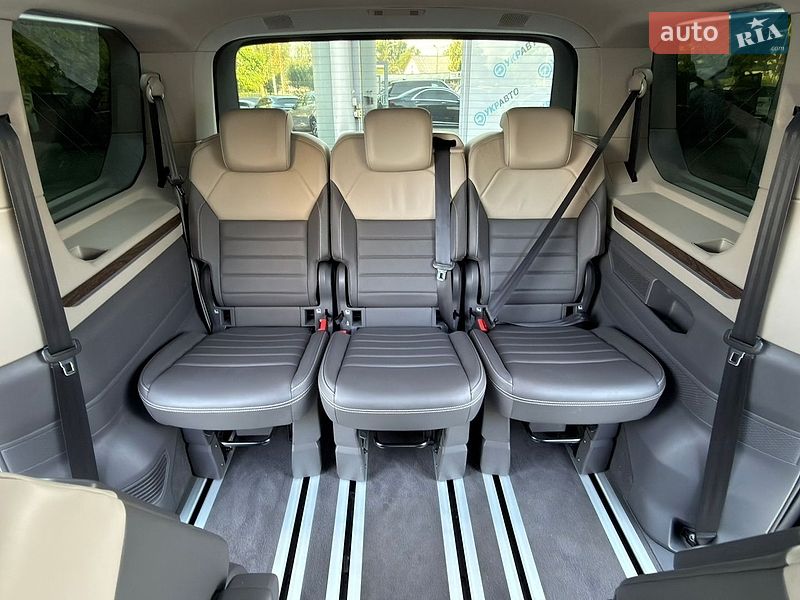 Минивэн Volkswagen Multivan 2021 в Днепре