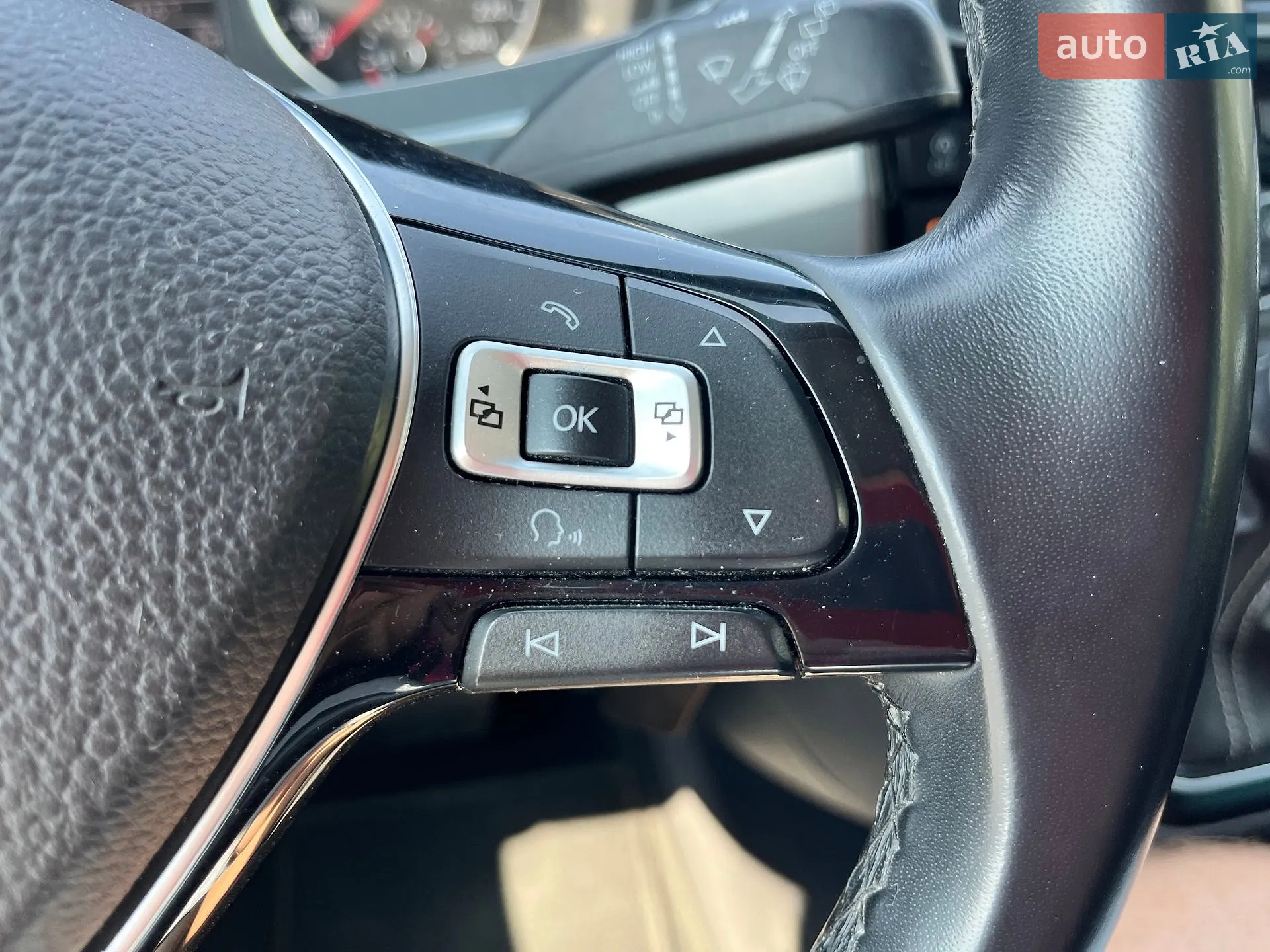 2015 Volkswagen Multivan - мініатюра 38