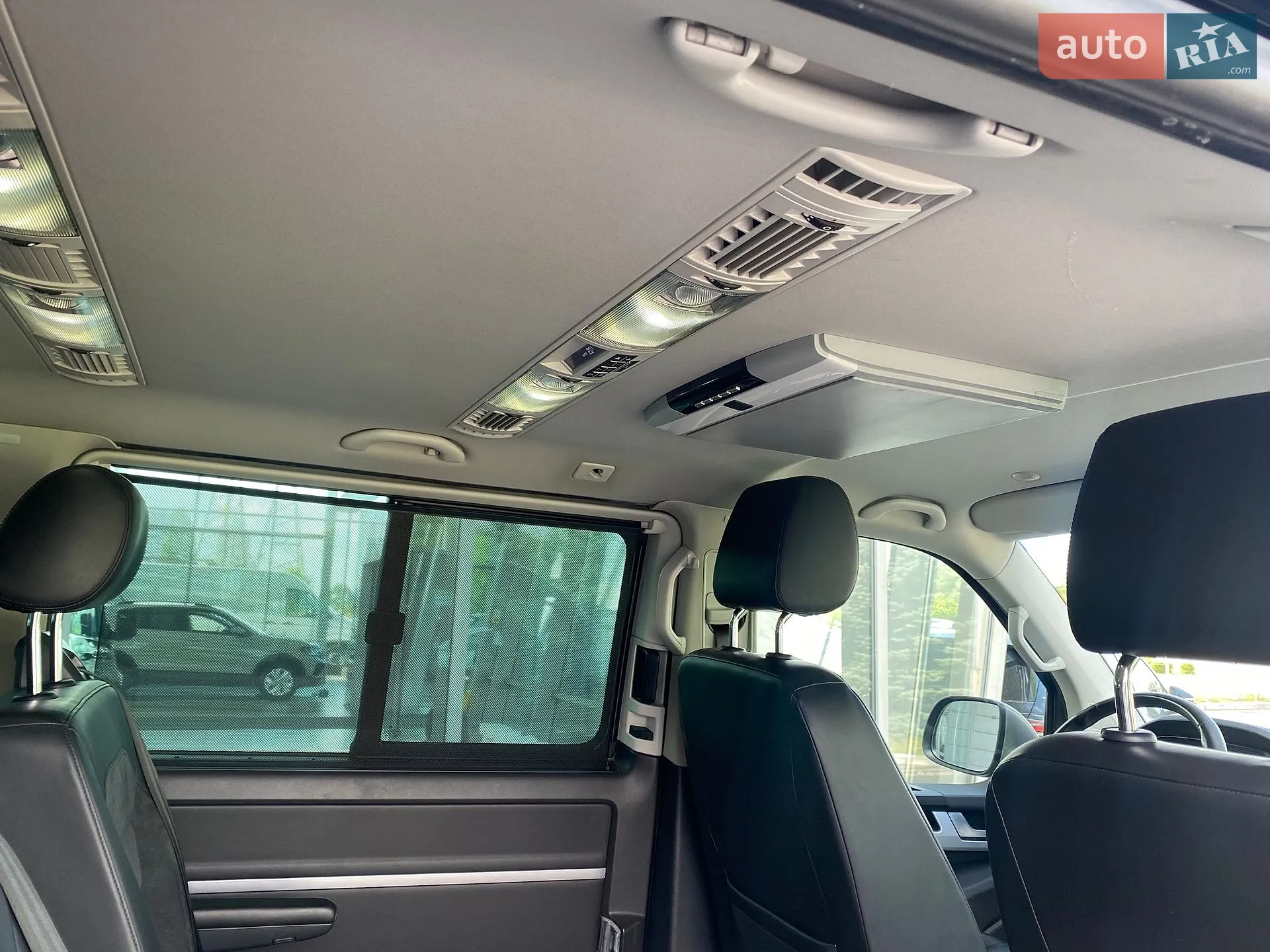 2016 Volkswagen Multivan - мініатюра 30