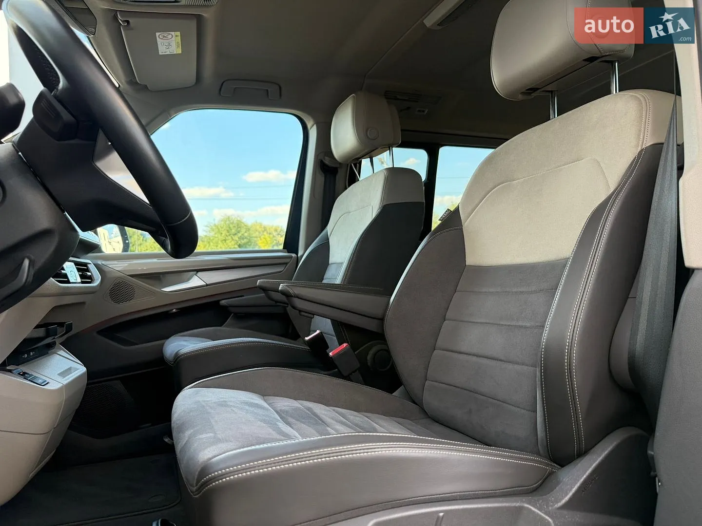 2025 Volkswagen Multivan - мініатюра 26