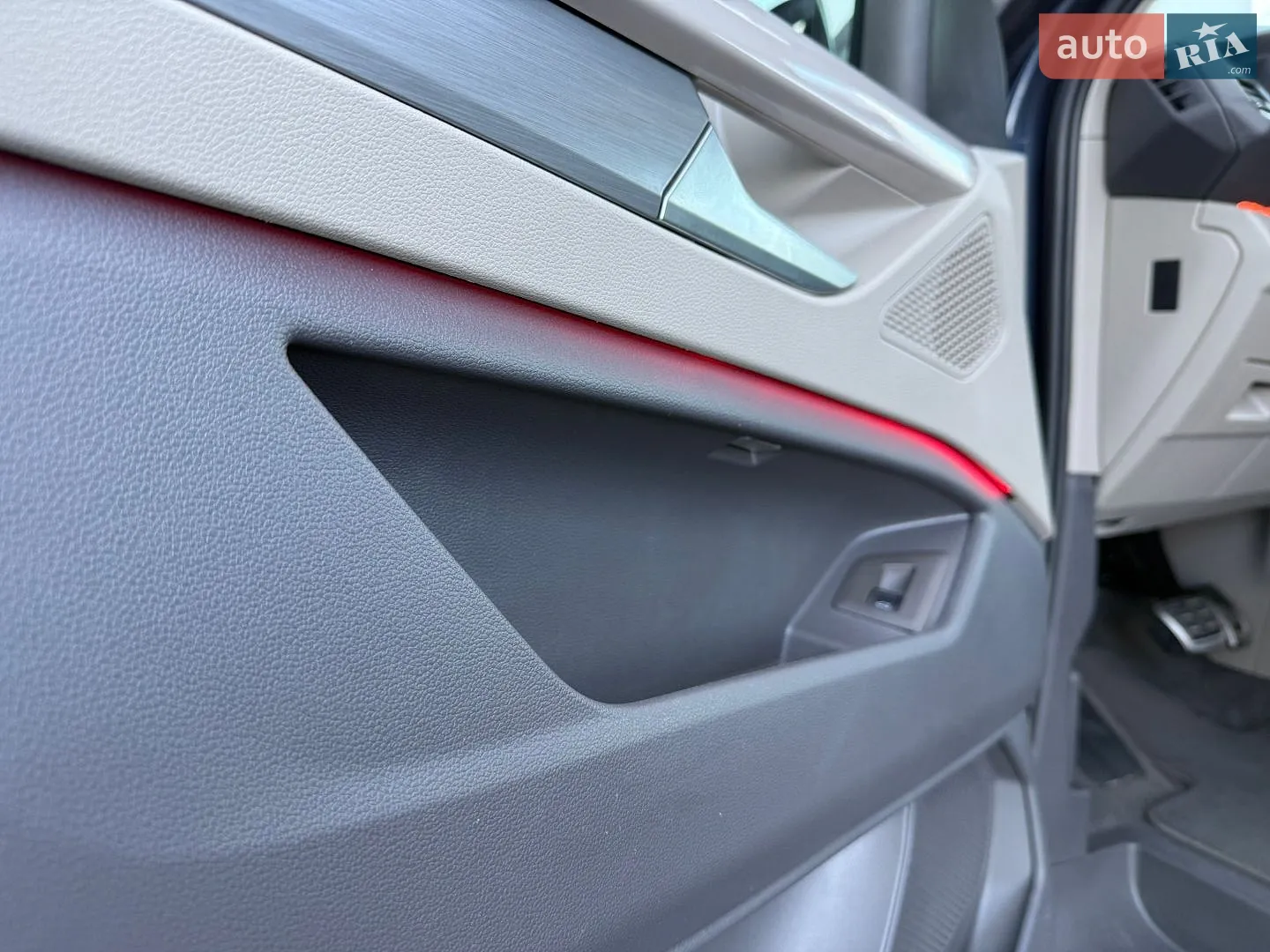 2025 Volkswagen Multivan - мініатюра 21