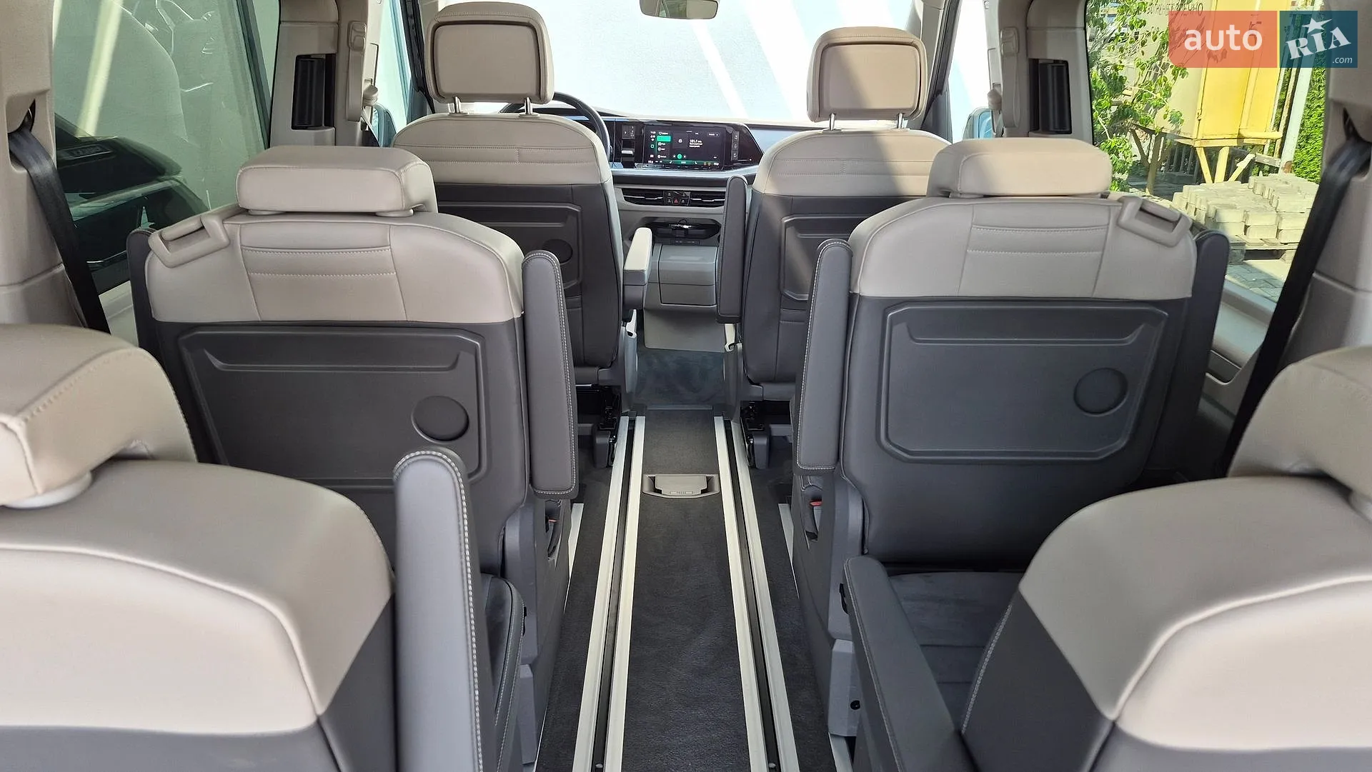 2025 Volkswagen Multivan - мініатюра 10