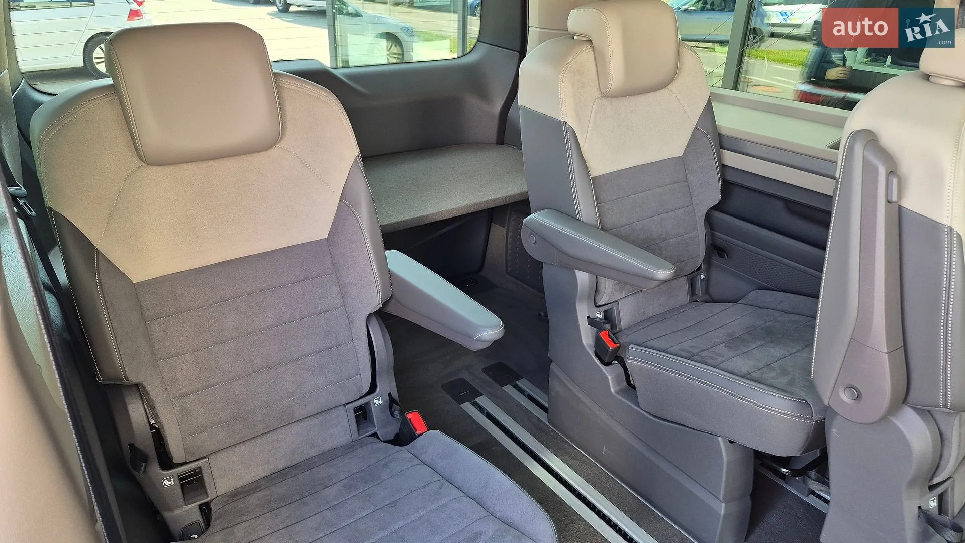 2025 Volkswagen Multivan - мініатюра 20