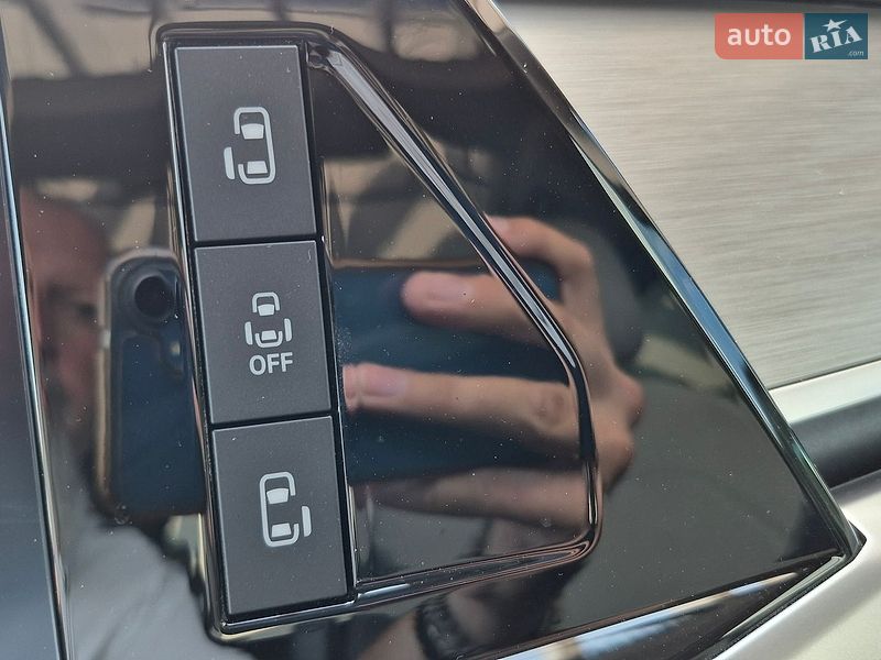 Минивэн Volkswagen Multivan 2025 в Хмельницком