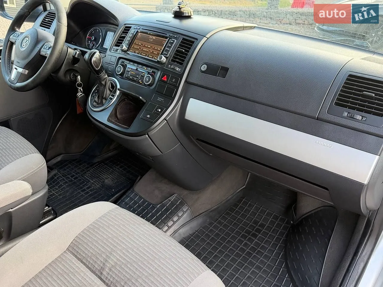 2011 Volkswagen Multivan - мініатюра 35