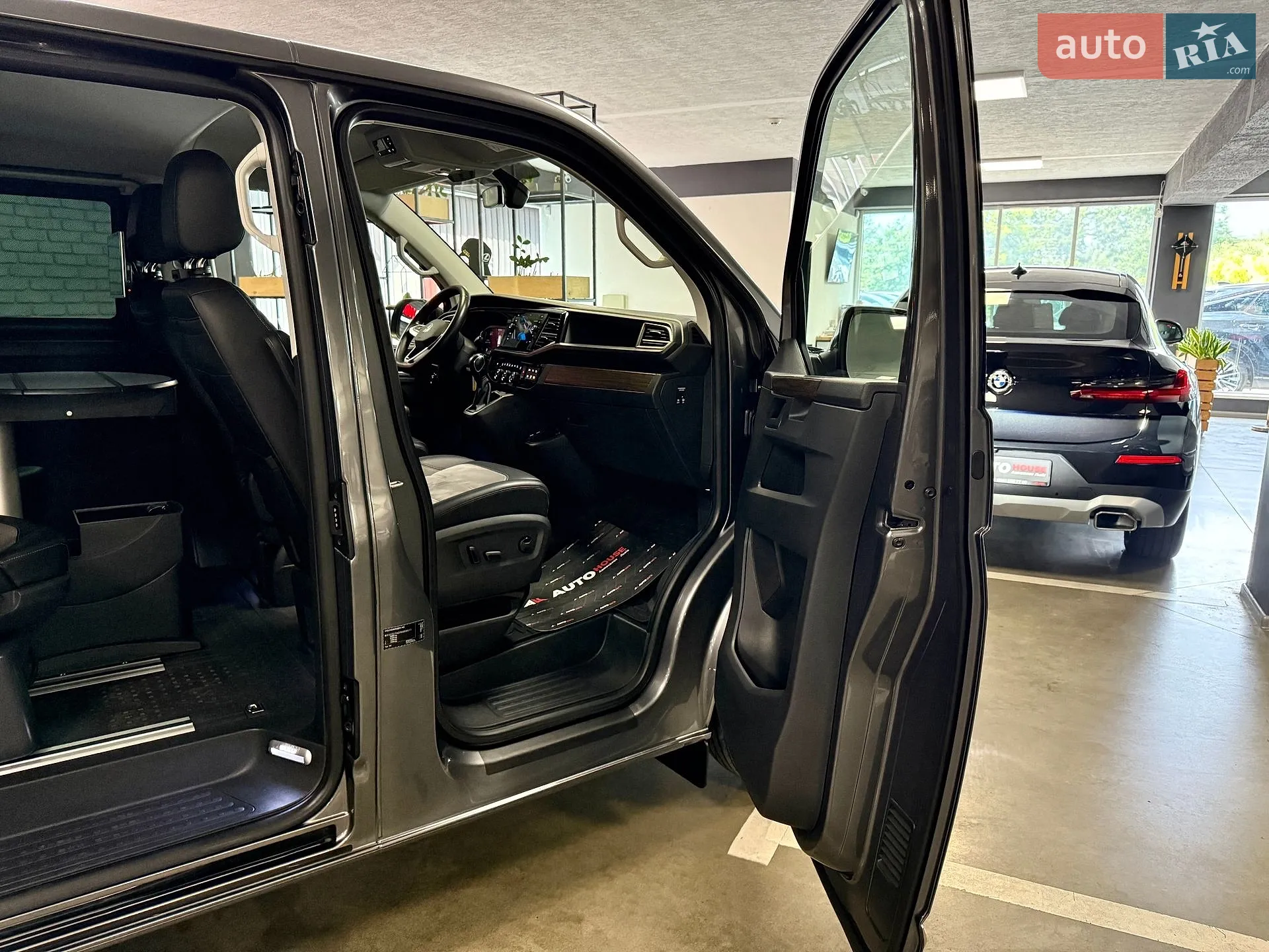 2023 Volkswagen Multivan - мініатюра 29