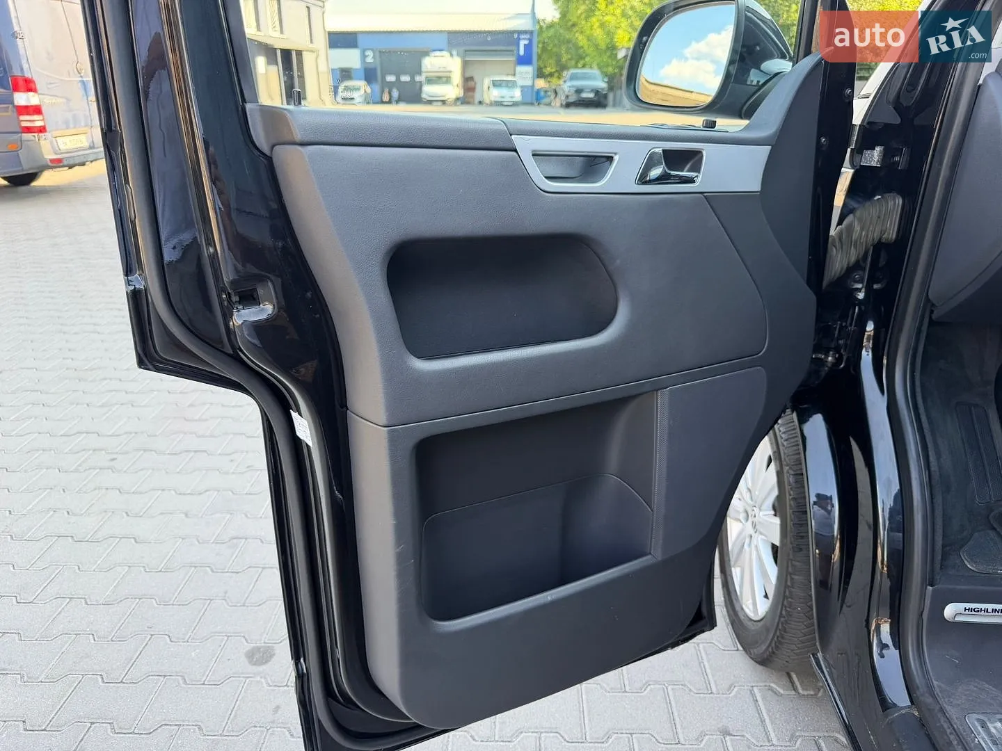 2014 Volkswagen Multivan - мініатюра 32