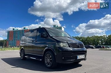 Минивэн Volkswagen Multivan 2005 в Чернигове