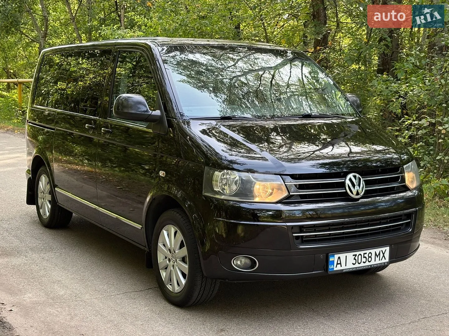 2012 Volkswagen Multivan - мініатюра 3