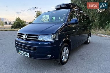 Минивэн Volkswagen Multivan 2015 в Киеве