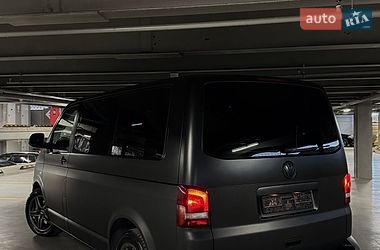 Минивэн Volkswagen Multivan 2013 в Виннице