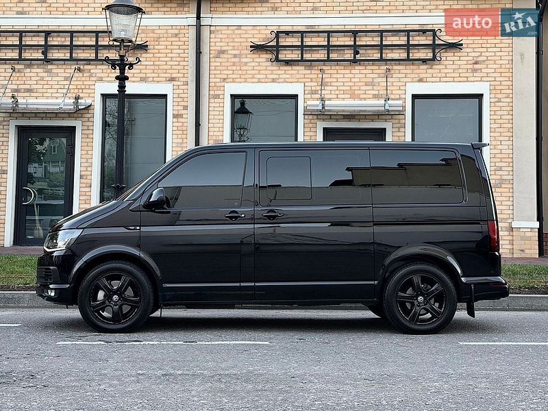 Мінівен Volkswagen Multivan 2019 в Києві