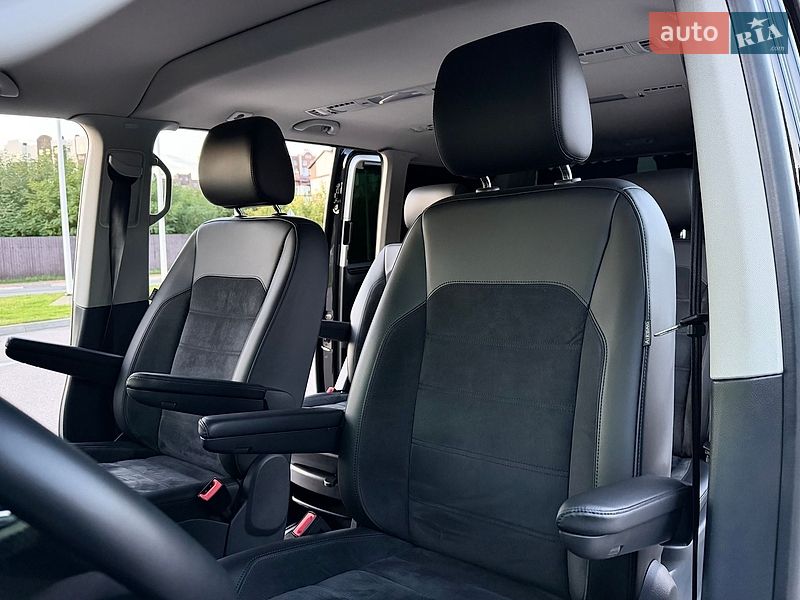 Мінівен Volkswagen Multivan 2019 в Києві