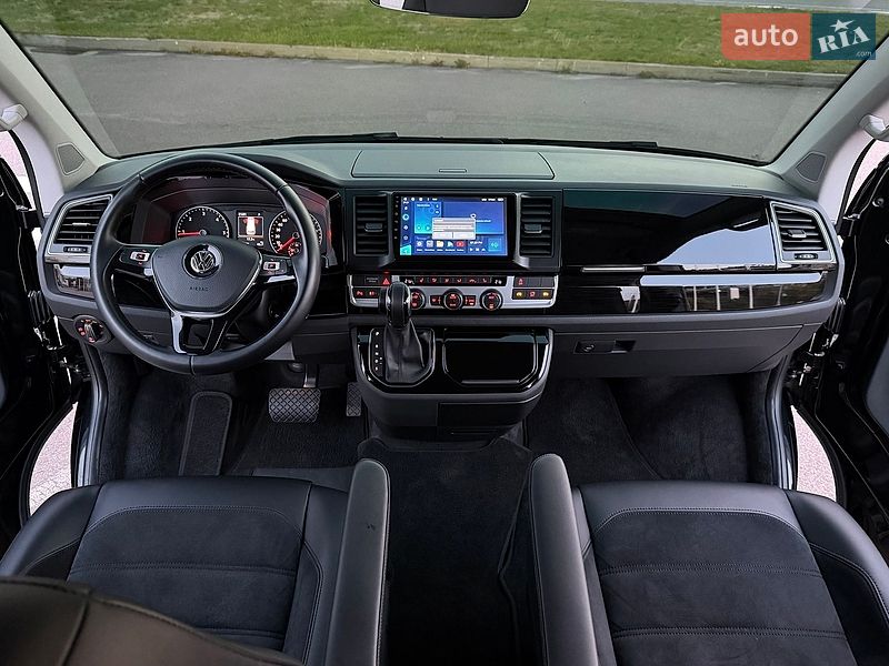 Мінівен Volkswagen Multivan 2019 в Києві