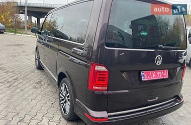 Минивэн Volkswagen Multivan 2016 в Луцке