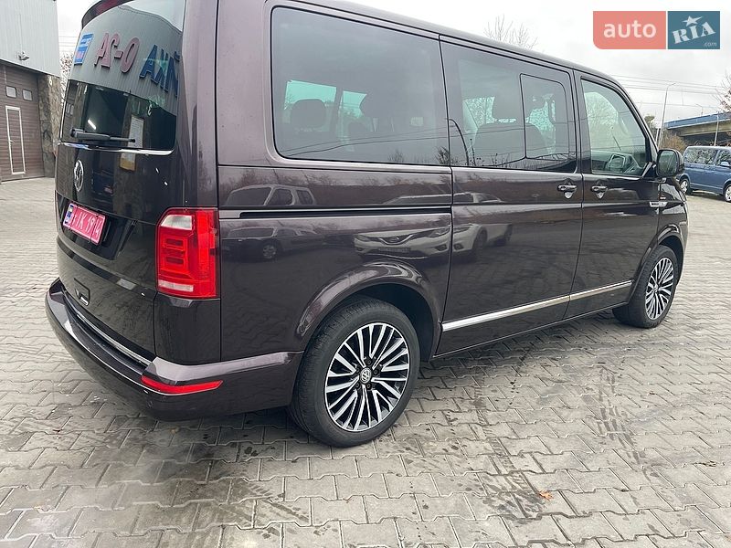 Минивэн Volkswagen Multivan 2016 в Луцке