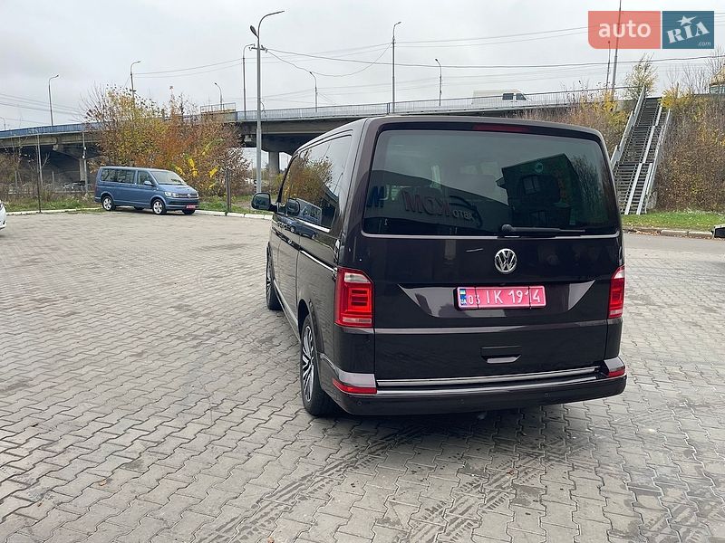 Минивэн Volkswagen Multivan 2016 в Луцке