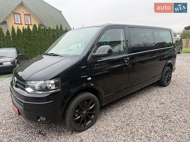 Минивэн Volkswagen Multivan 2011 в Луцке фото Минивэн Volkswagen Multivan 2011 в Луцке