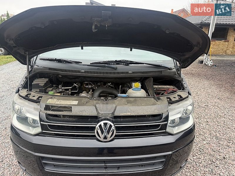 Минивэн Volkswagen Multivan 2011 в Луцке фото 8 Минивэн Volkswagen Multivan 2011 в Луцке