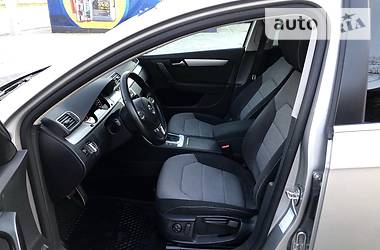 Універсал Volkswagen Passat Alltrack 2013 в 