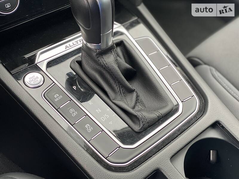 Універсал Volkswagen Passat Alltrack 2016 в Рівному фото 29 Універсал Volkswagen Passat Alltrack 2016 в Рівному