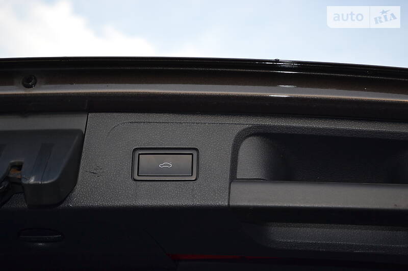 Універсал Volkswagen Passat Alltrack 2017 в Рівному