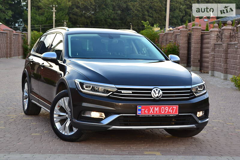 Універсал Volkswagen Passat Alltrack 2017 в Рівному