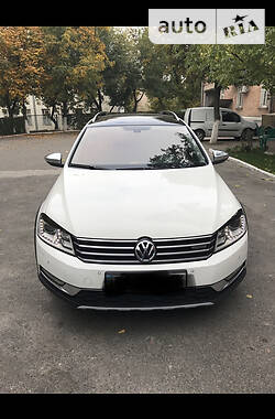 Универсал Volkswagen Passat Alltrack 2013 в Кропивницком