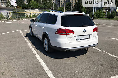 Универсал Volkswagen Passat Alltrack 2013 в Ивано-Франковске