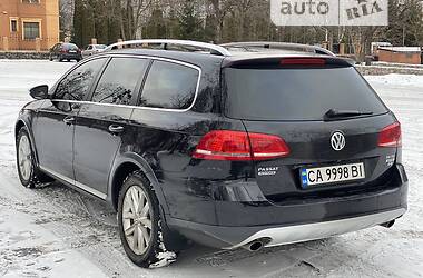 Универсал Volkswagen Passat Alltrack 2012 в Каменке