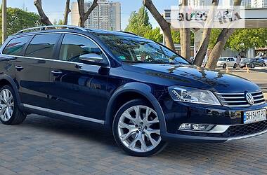 Универсал Volkswagen Passat Alltrack 2012 в Одессе